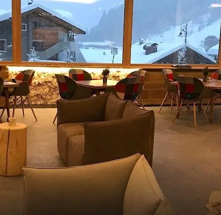 Cristiania Hotel 4*