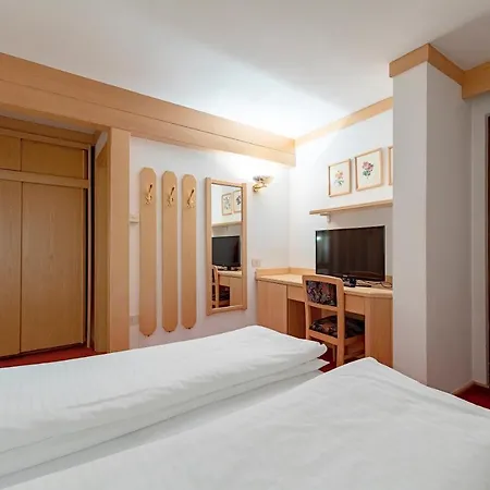 Hotel Cristiania Madonna